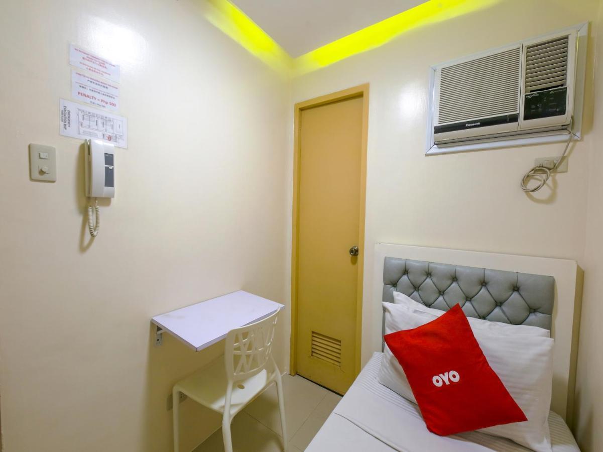Oyo 783 Freemont Place Paranaque City المظهر الخارجي الصورة