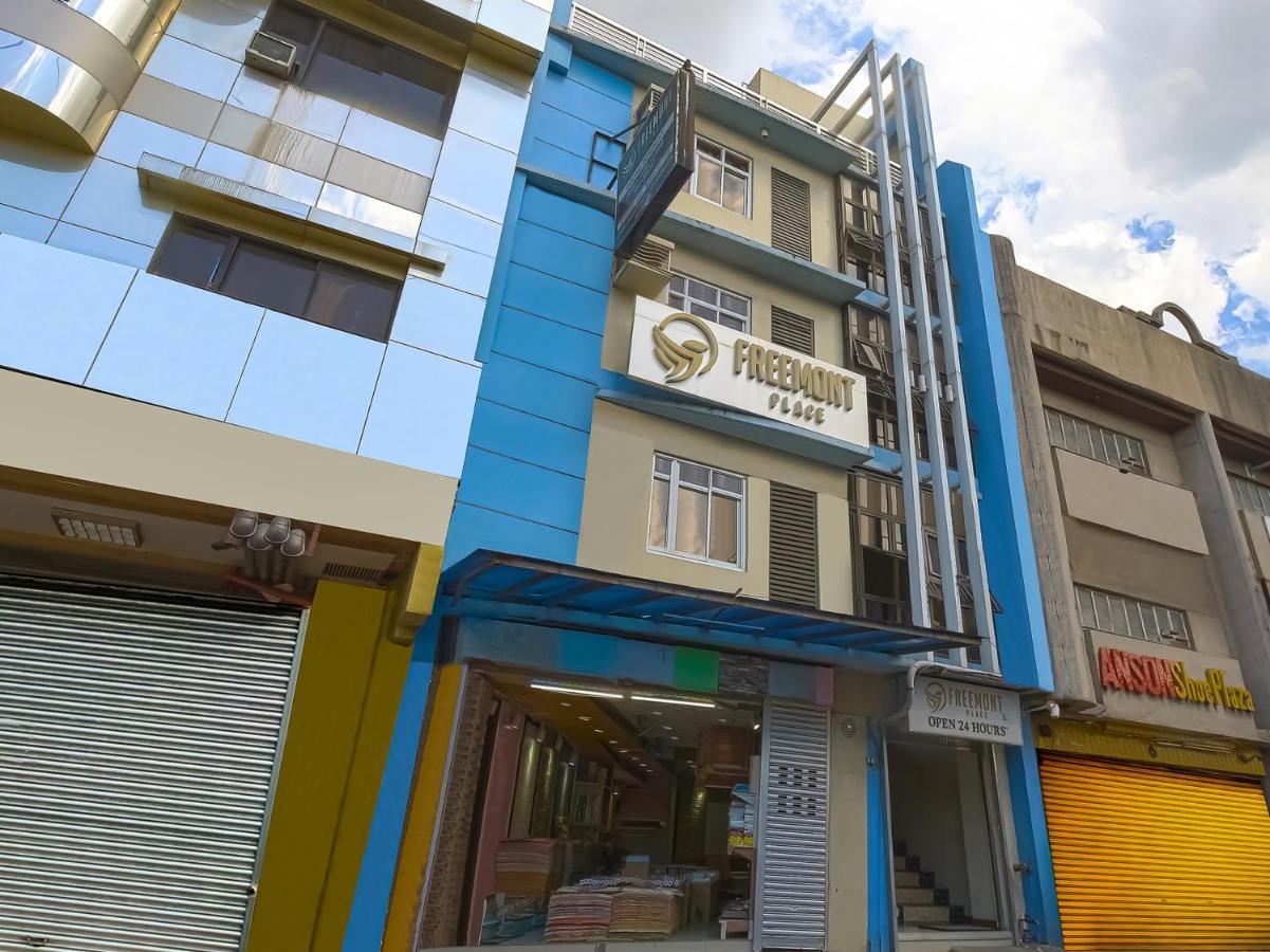 Oyo 783 Freemont Place Paranaque City المظهر الخارجي الصورة